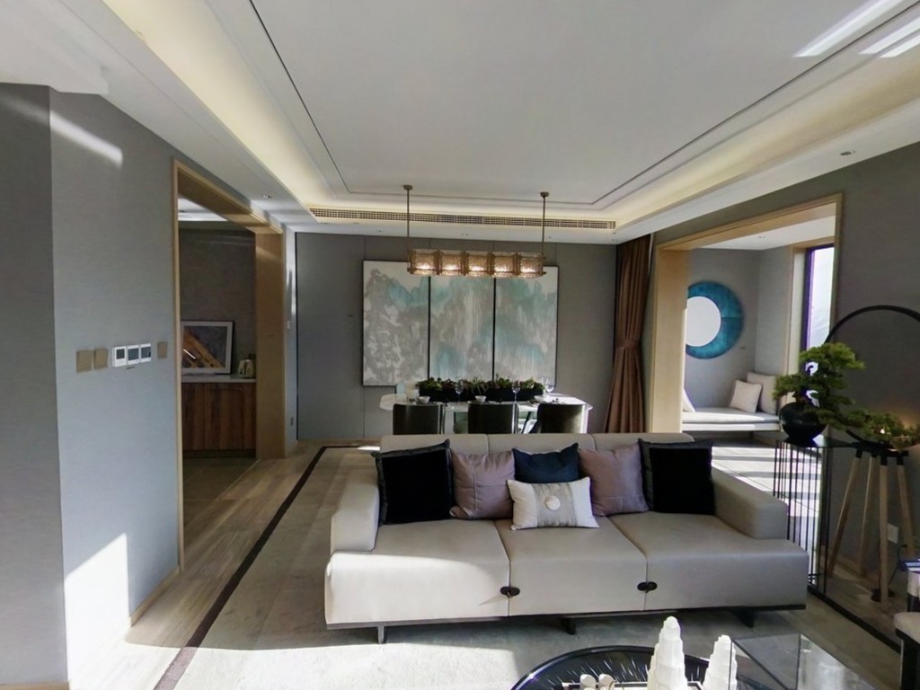 山屿西山著4室2厅3卫户型图